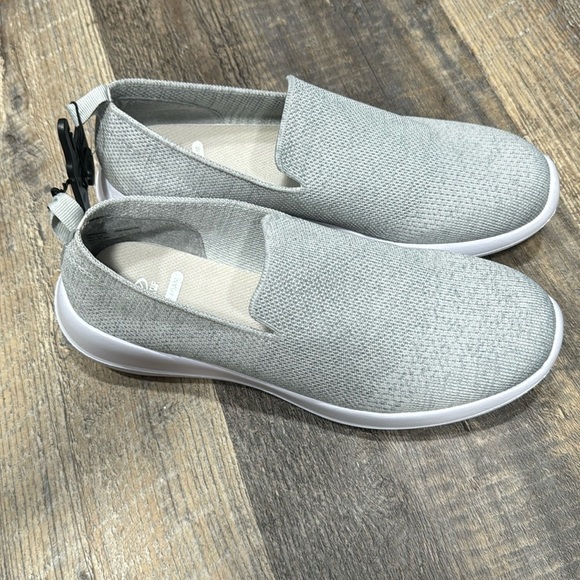 Avia memory foam comfortable athletic sneakers for women - Picture 3 of 7